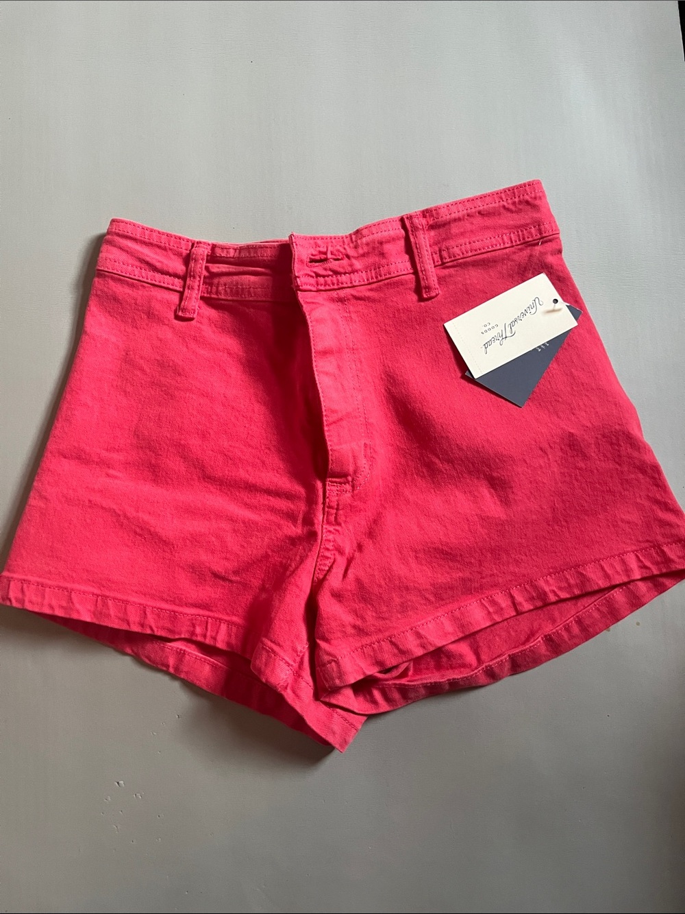 Universal Thread Shorts
